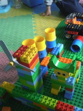 国产积木教程画画视频,轻松搭建创意模型，开启亲子互动新篇章